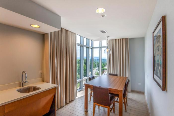 doubletree by hilton asheville downtown