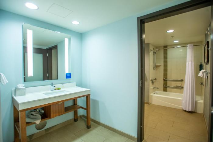doubletree by hilton asheville downtown