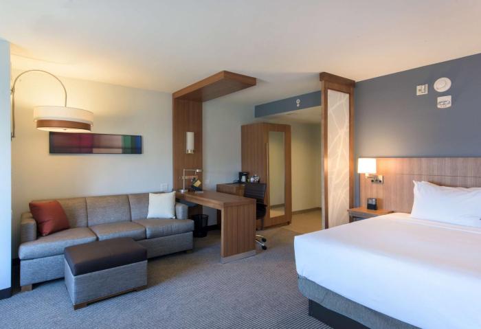 doubletree by hilton asheville downtown
