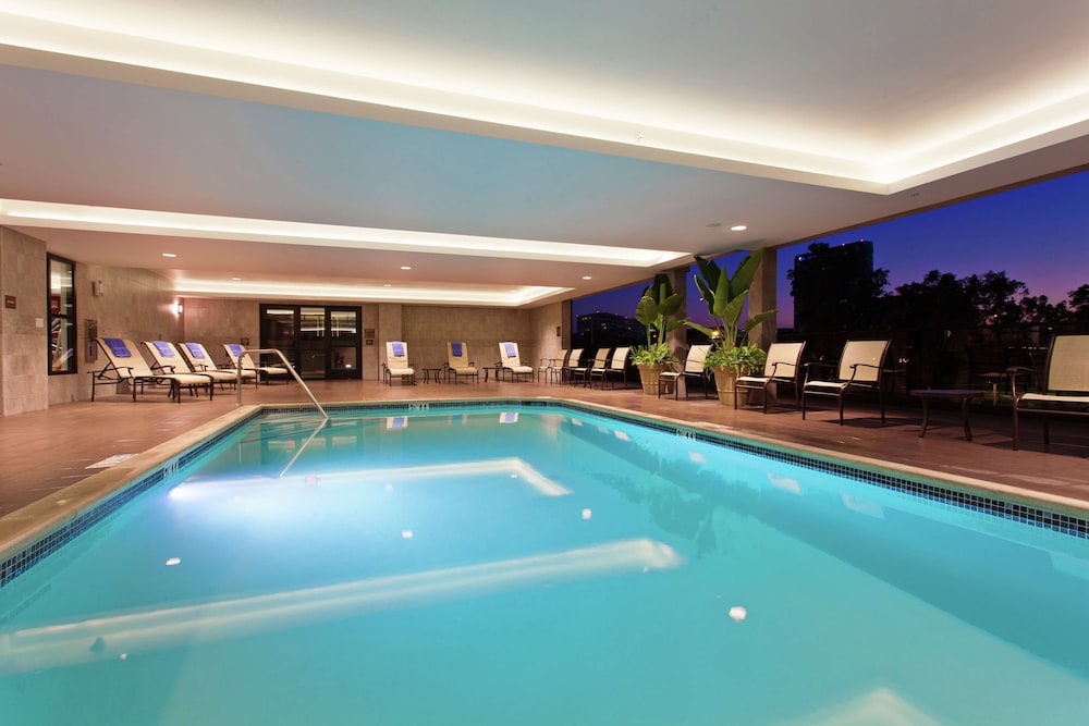 hilton garden inn irvine orange county airport