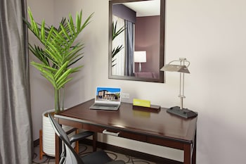 hilton garden inn irvine orange county airport