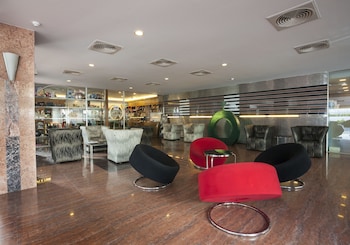 long beach hotel