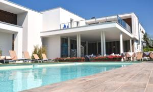 hotel maximilian
