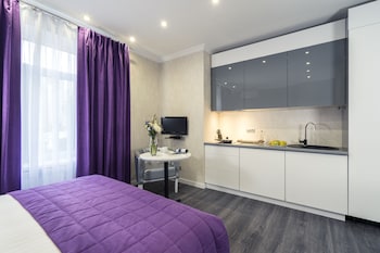 hotel status apartments