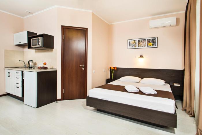 hotel status apartments