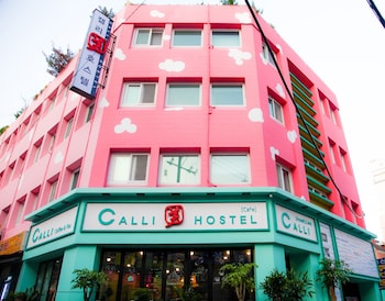 calli hostel