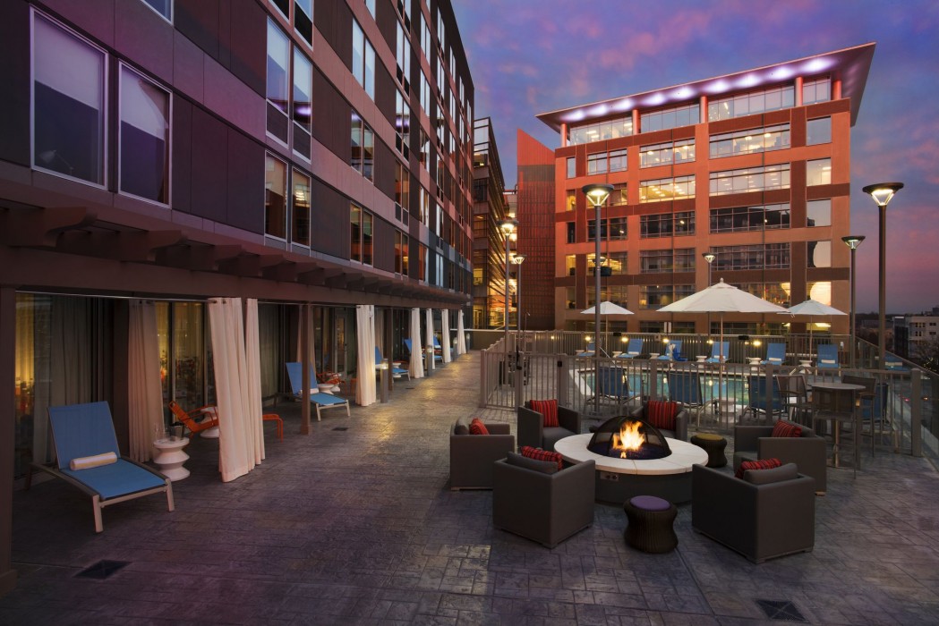 Aloft Greenville Downtown,Duncan>>Aiken,3 star