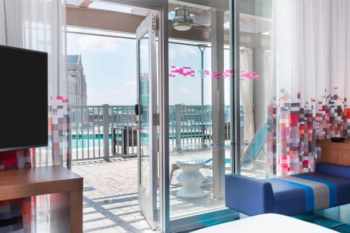 aloft greenville downtown