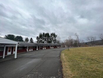 sunrise motel