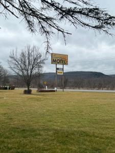 sunrise motel