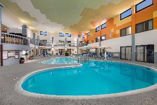 Revel Hotel Minot, Surestay Collection By Best Western,Near Dakota Square Mall,3 star