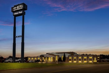 revel hotel minot surestay collection by best western