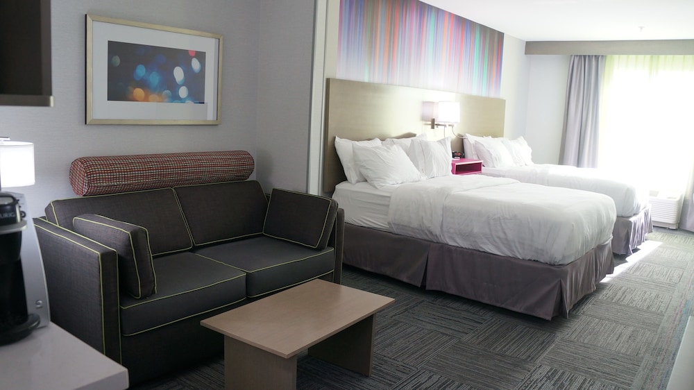 holiday inn express and suites shippensburg by ihg