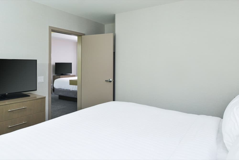 holiday inn express and suites shippensburg by ihg