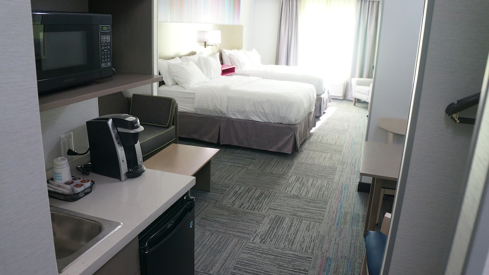 holiday inn express and suites shippensburg by ihg