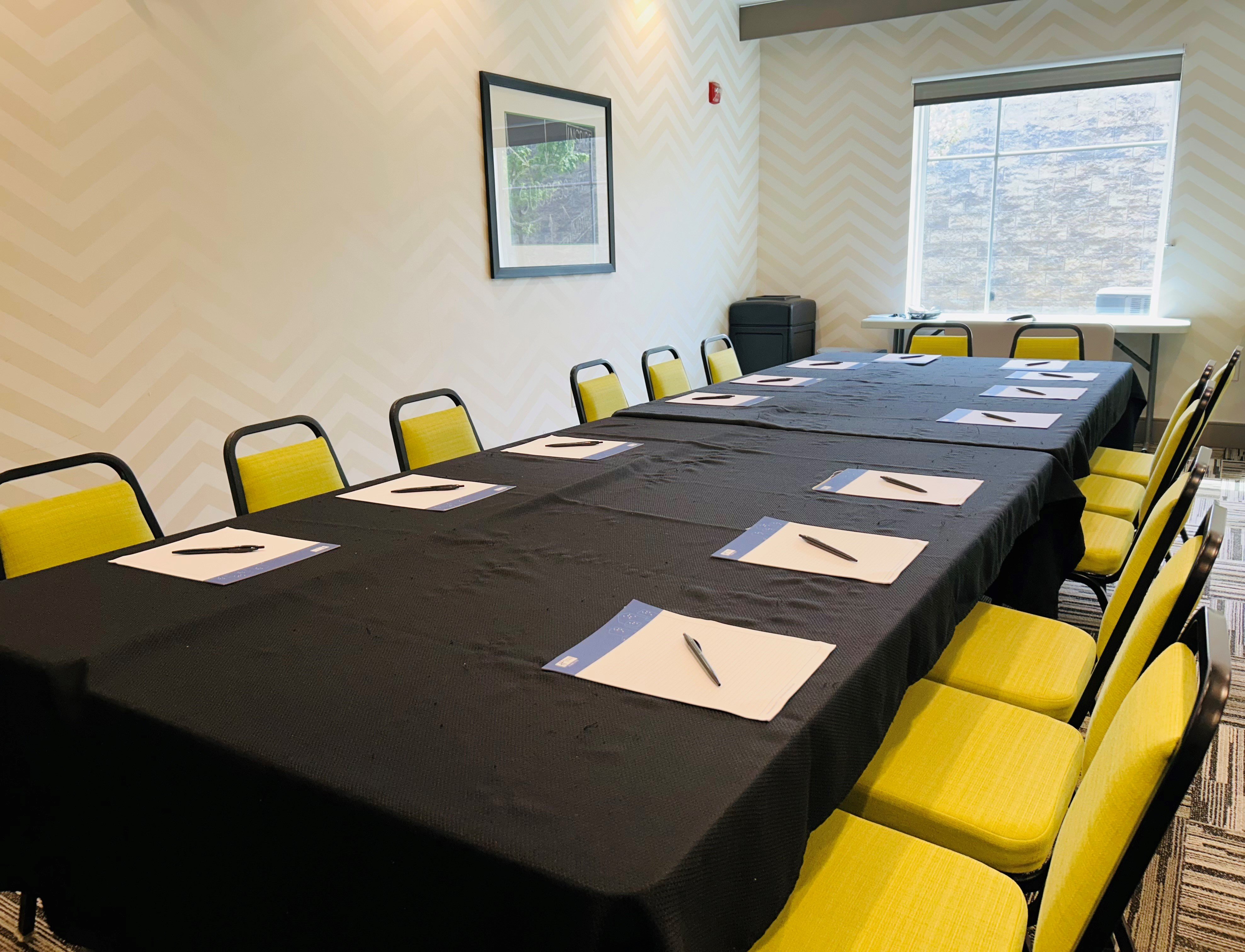 holiday inn express and suites shippensburg by ihg