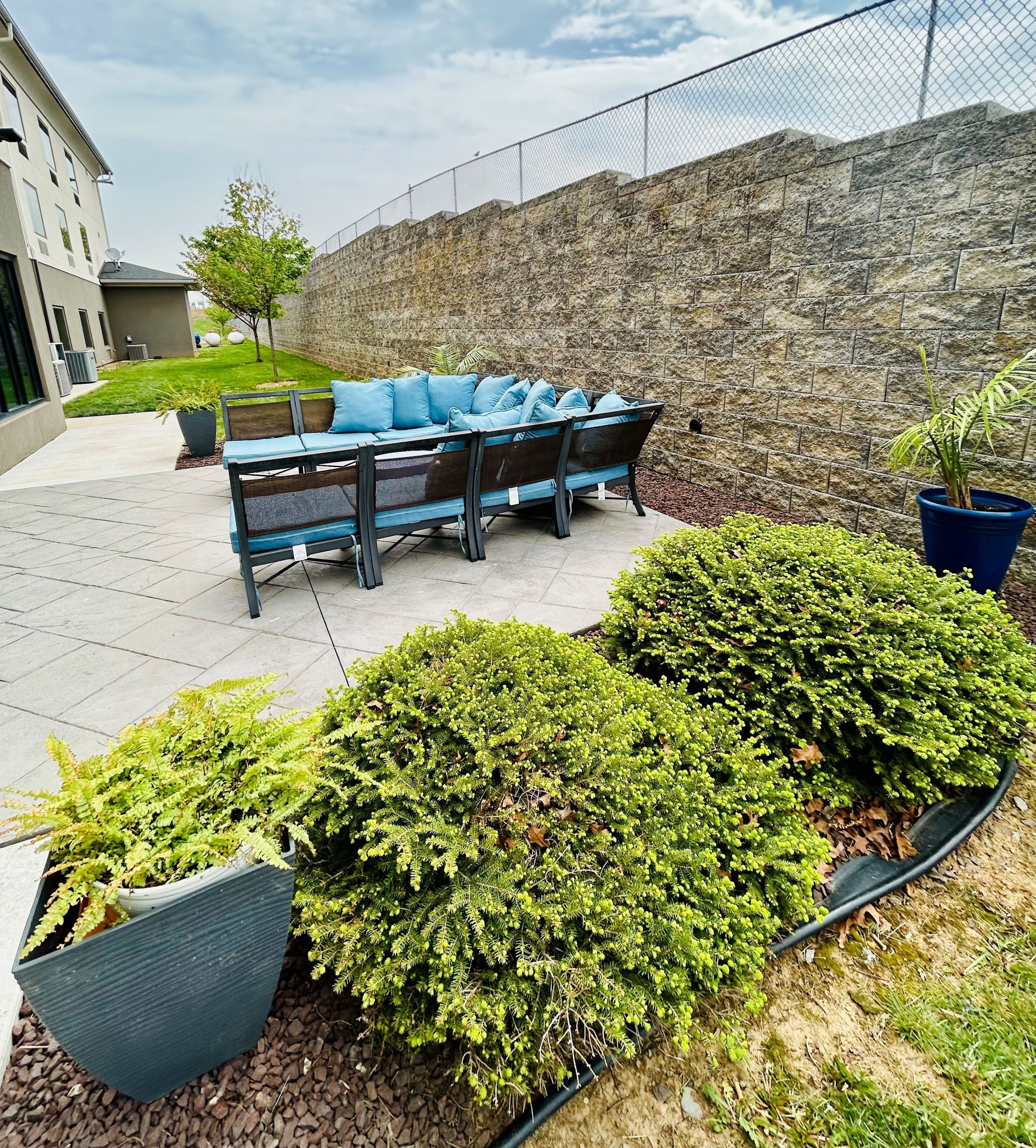 holiday inn express and suites shippensburg by ihg