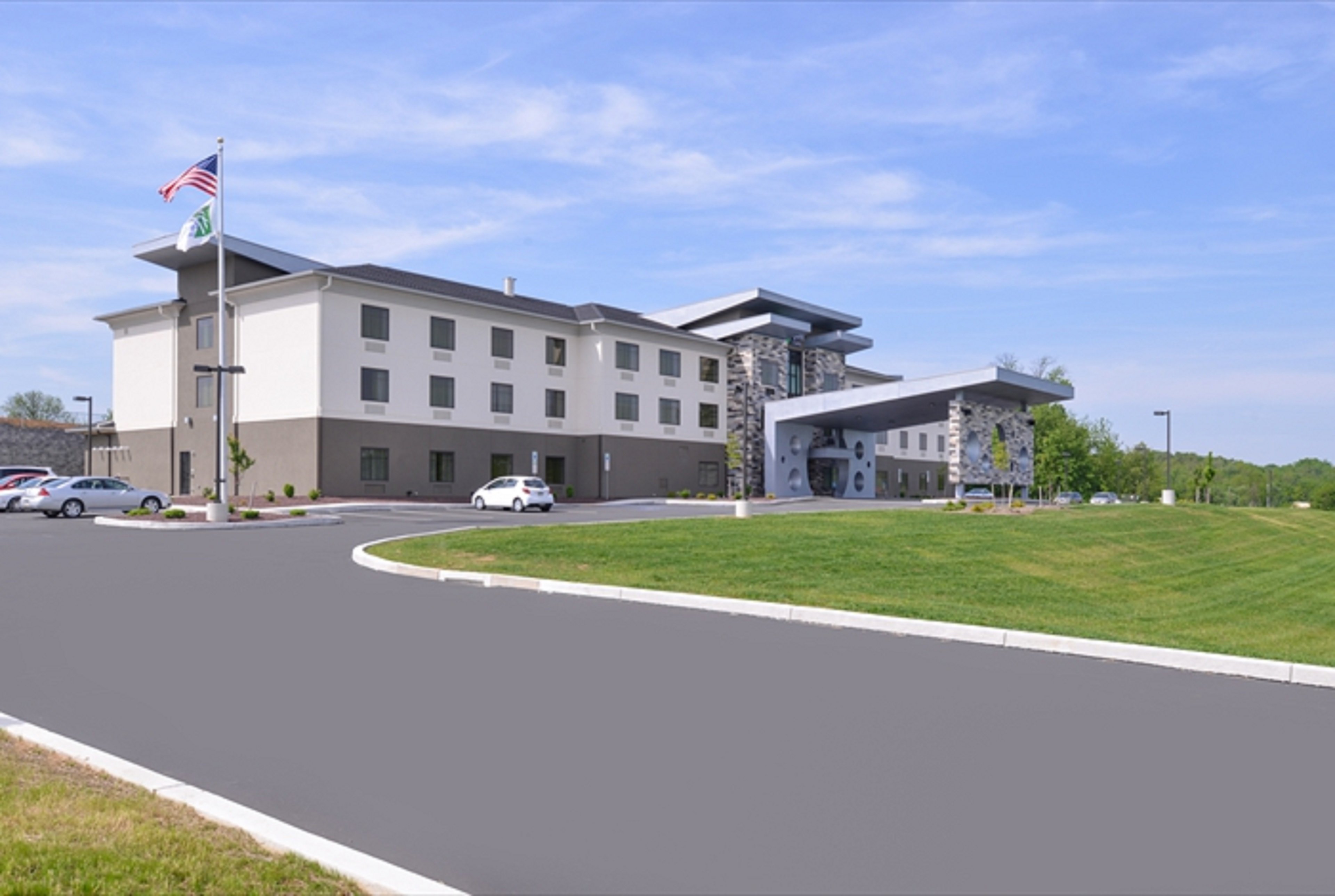 holiday inn express and suites shippensburg by ihg