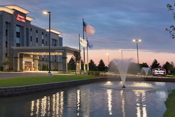 Hampton Inn & Suites Kenosha Pleasant Prairie,Kenosha>>Bristol,3 star