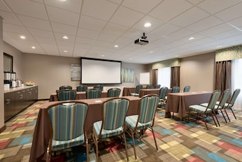 Hampton Inn & Suites Kenosha Pleasant Prairie,Kenosha>>Bristol,3 star