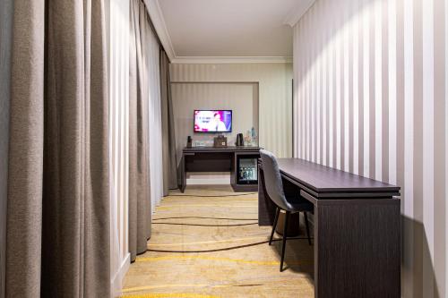 shymkent grand hotel
