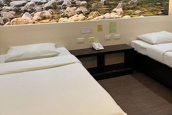 sugbutel family hotel cebu powered by cocotel