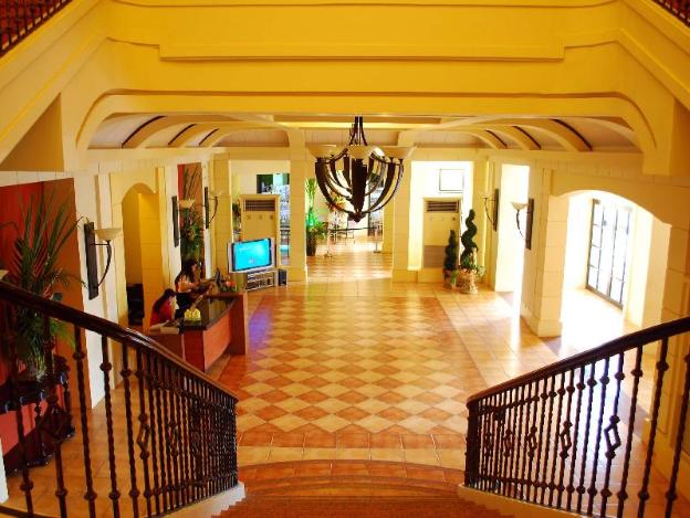 planta centro bacolod hotel and residences