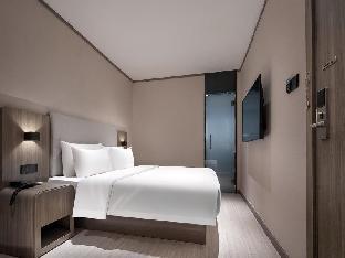 hanting hotel changsha wuyi square yingbin road metro station