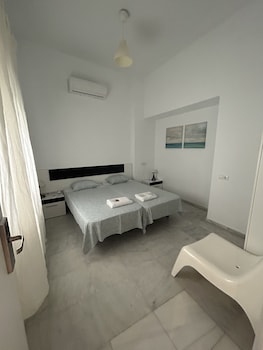 the spot central hostel