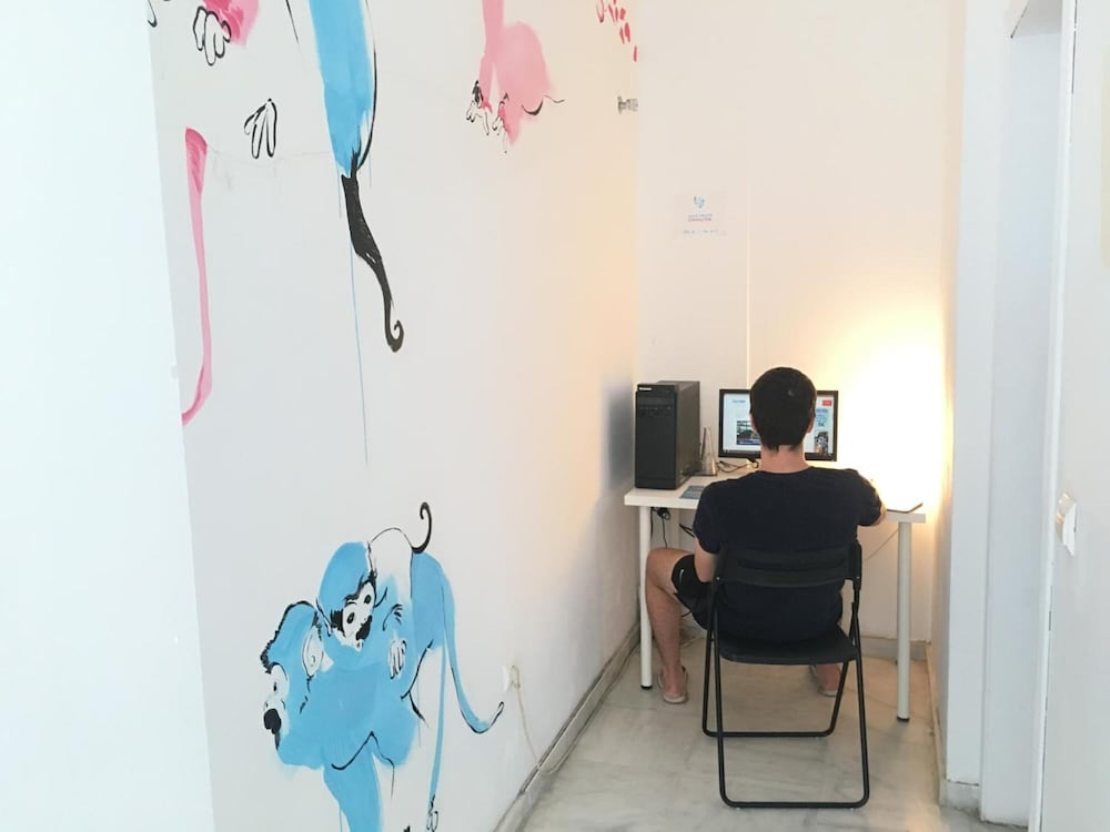 the spot central hostel