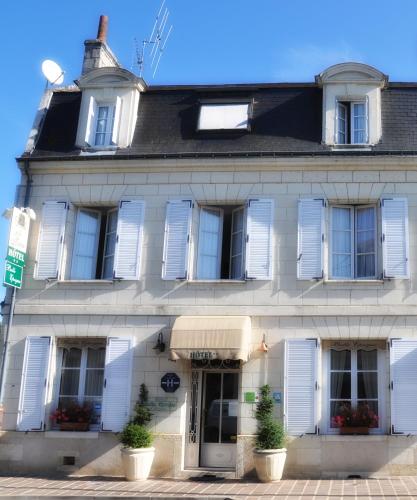 chinon