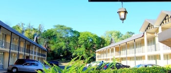 west gate inn nyack
