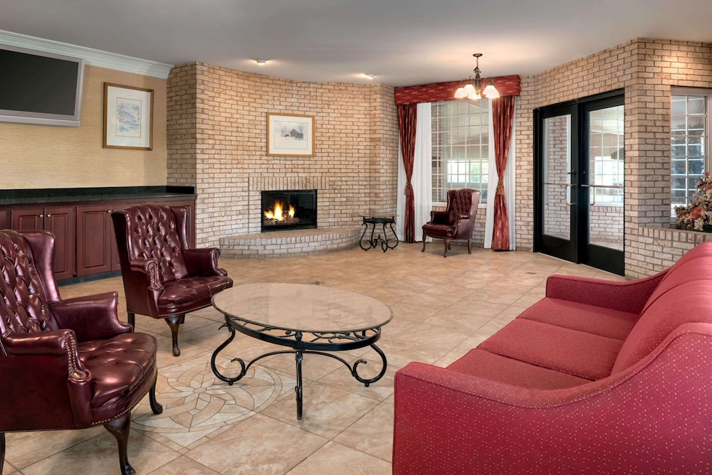 days inn by wyndham whitmore lake ann arbor brighton