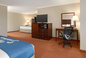 days inn by wyndham whitmore lake ann arbor brighton