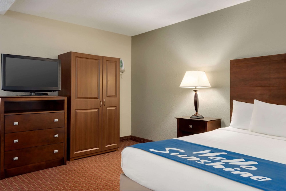 days inn by wyndham whitmore lake ann arbor brighton