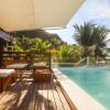 sambass lounge beach cafe and pousada