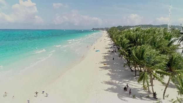 cocoloco boracay beach resort