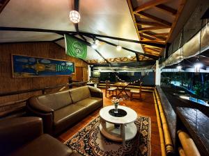 cocoloco boracay beach resort