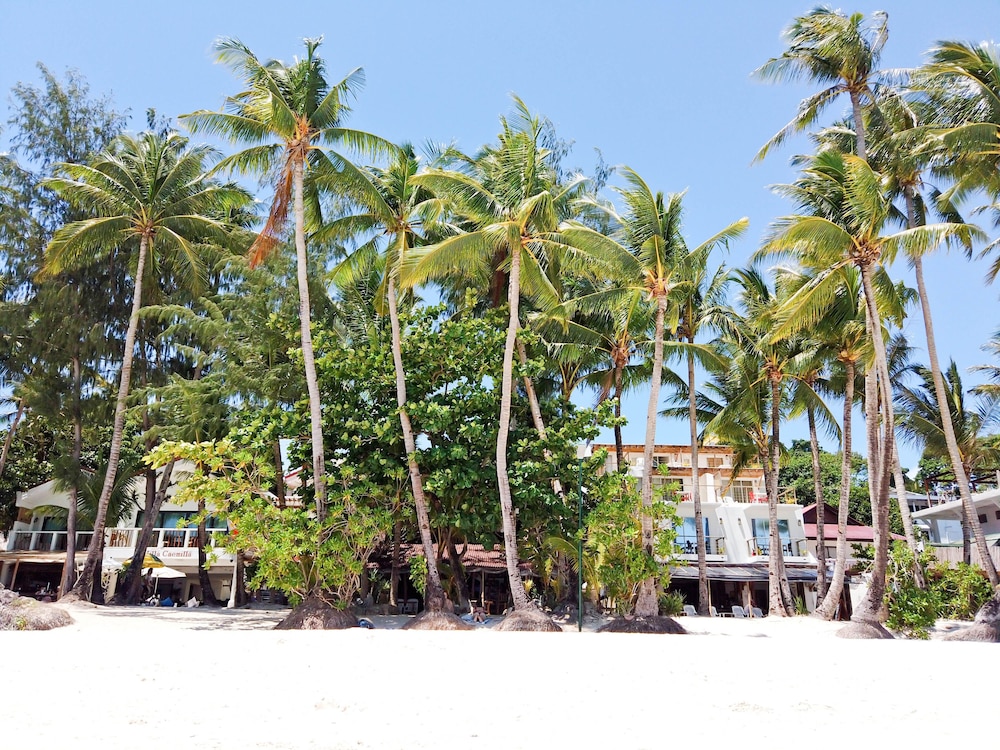 cocoloco boracay beach resort