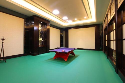 chateau star river hotel shanghai