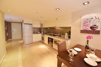 guangzhou grand view golden palace apartment