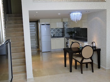 guangzhou grand view golden palace apartment