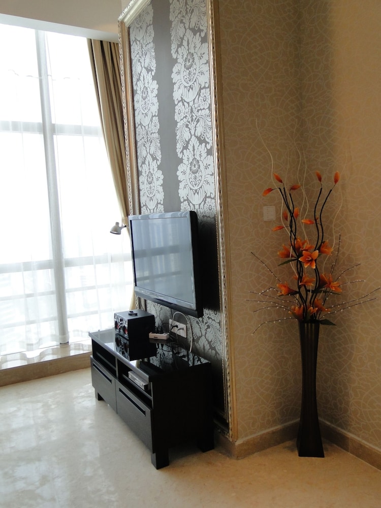 guangzhou grand view golden palace apartment