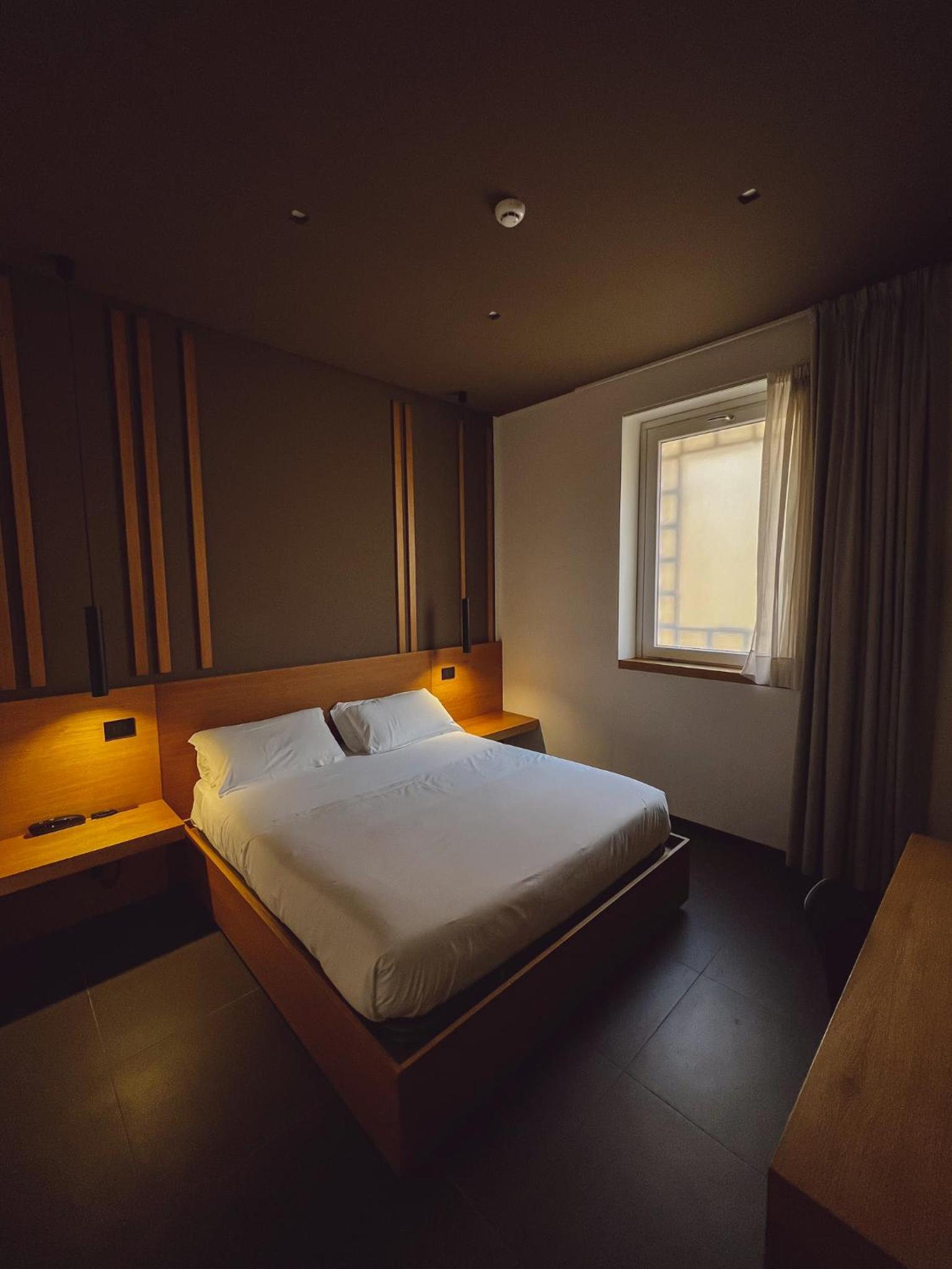 hotel central lodge