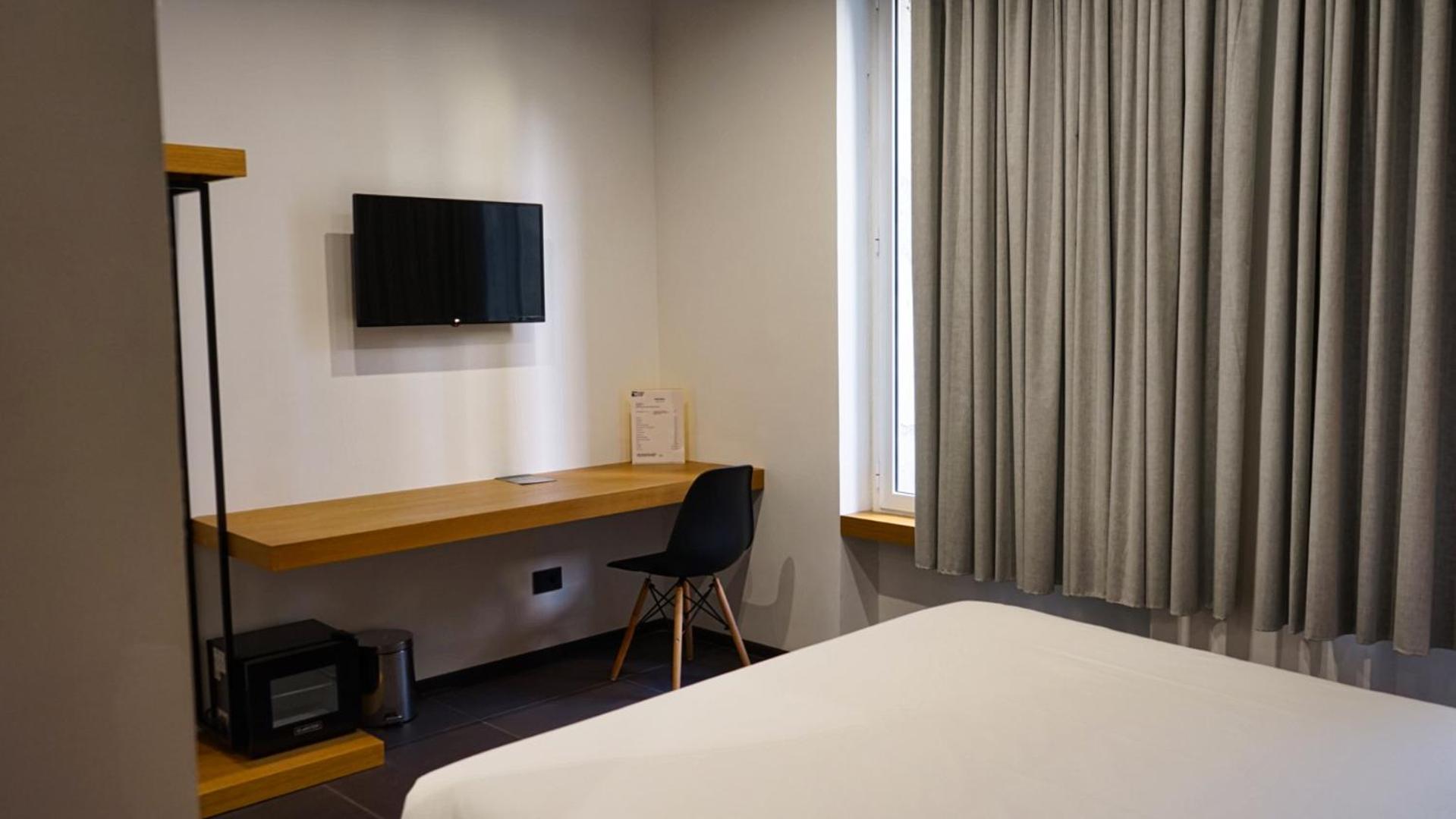hotel central lodge