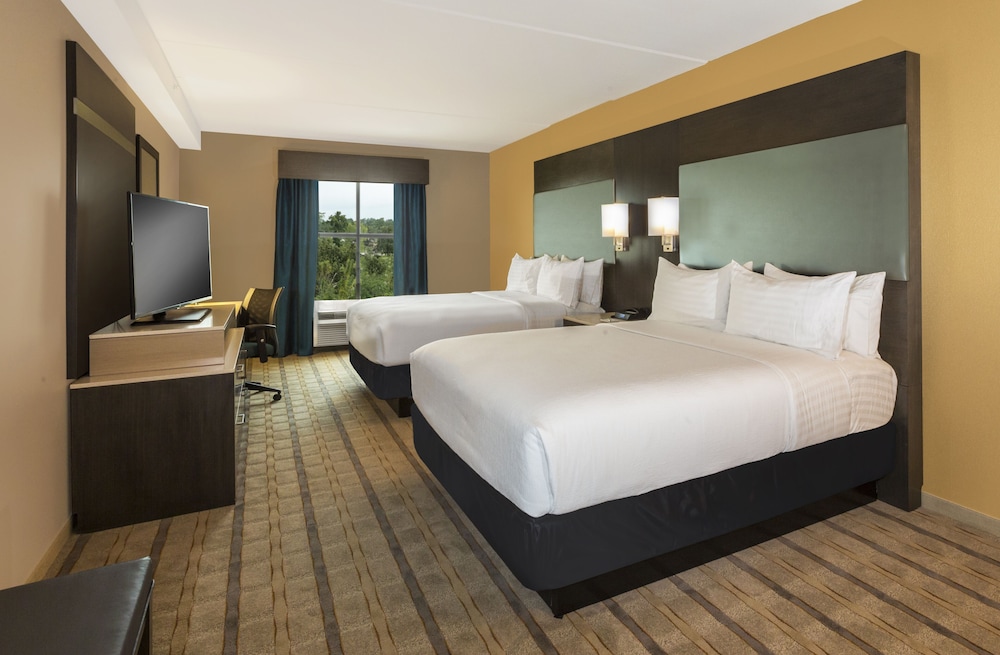 crowne plaza shenandoah the woodlands area by ihg