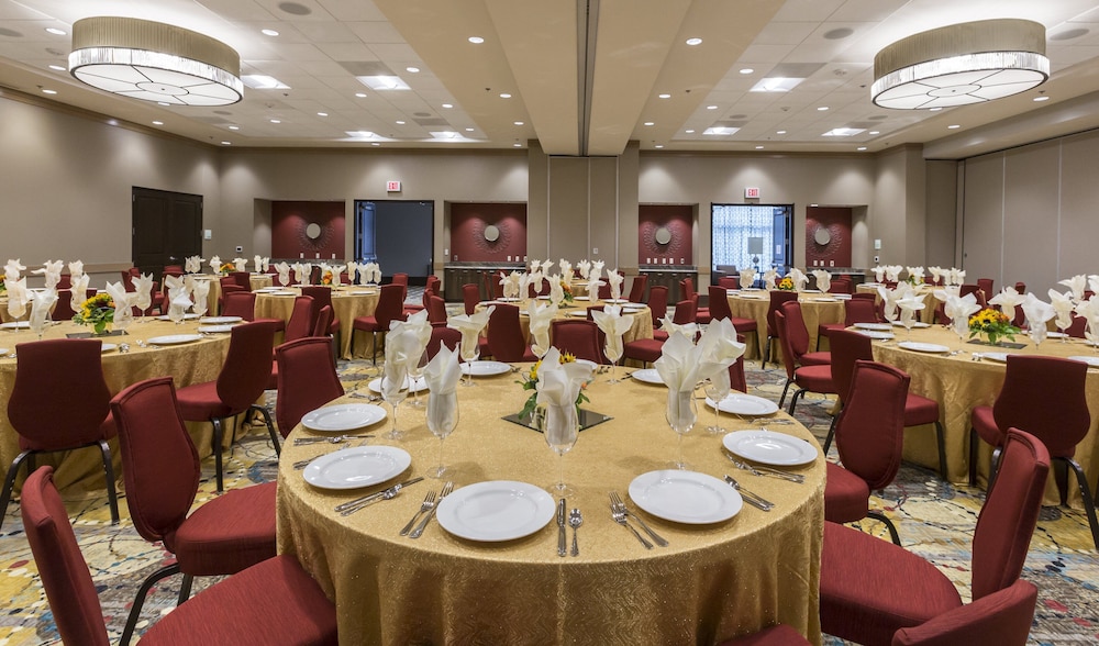 crowne plaza shenandoah the woodlands area by ihg