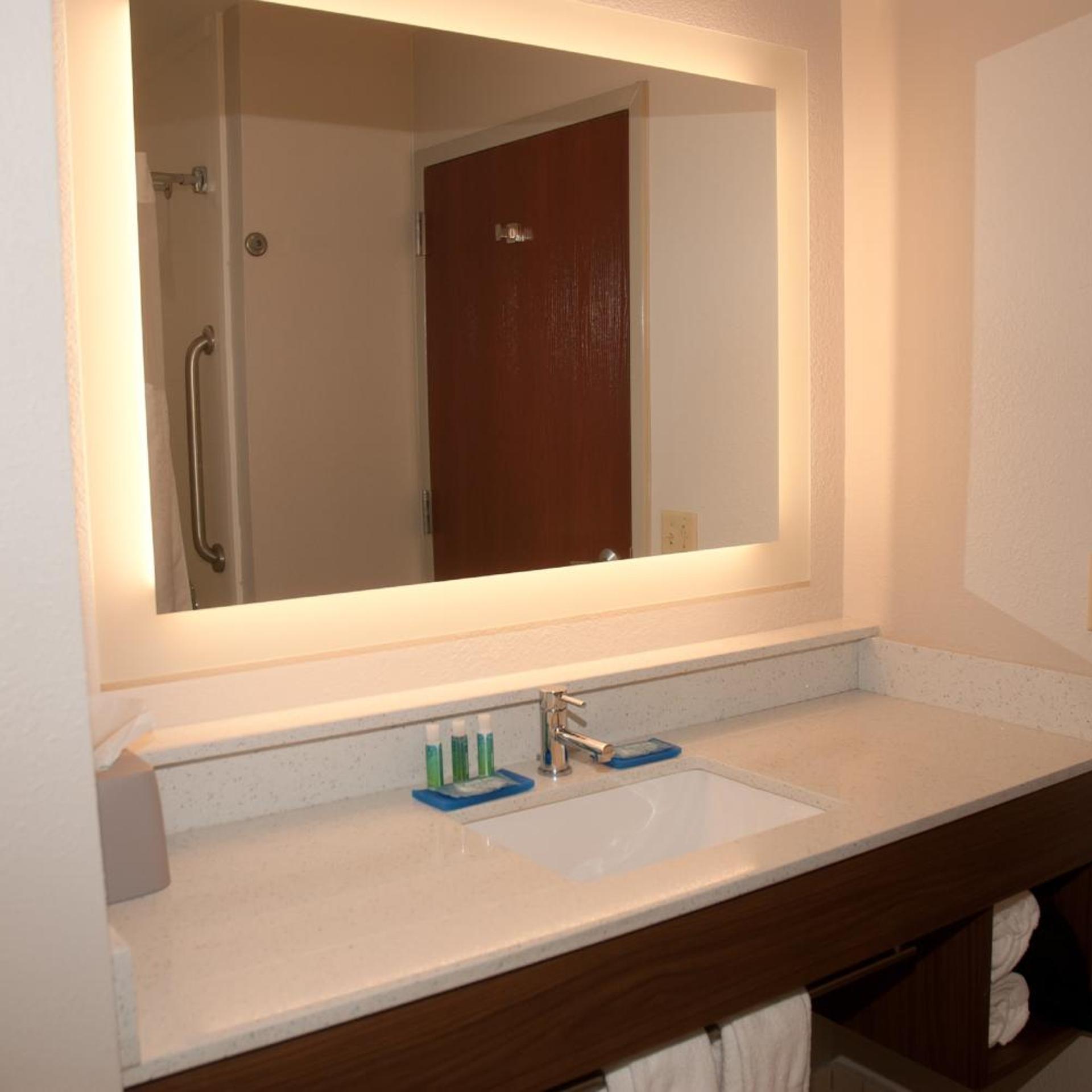 holiday inn express hotel and suites athens by ihg