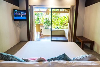 el nido mahogany beach