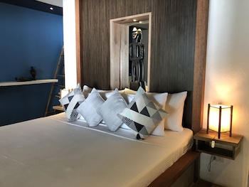 el nido mahogany beach